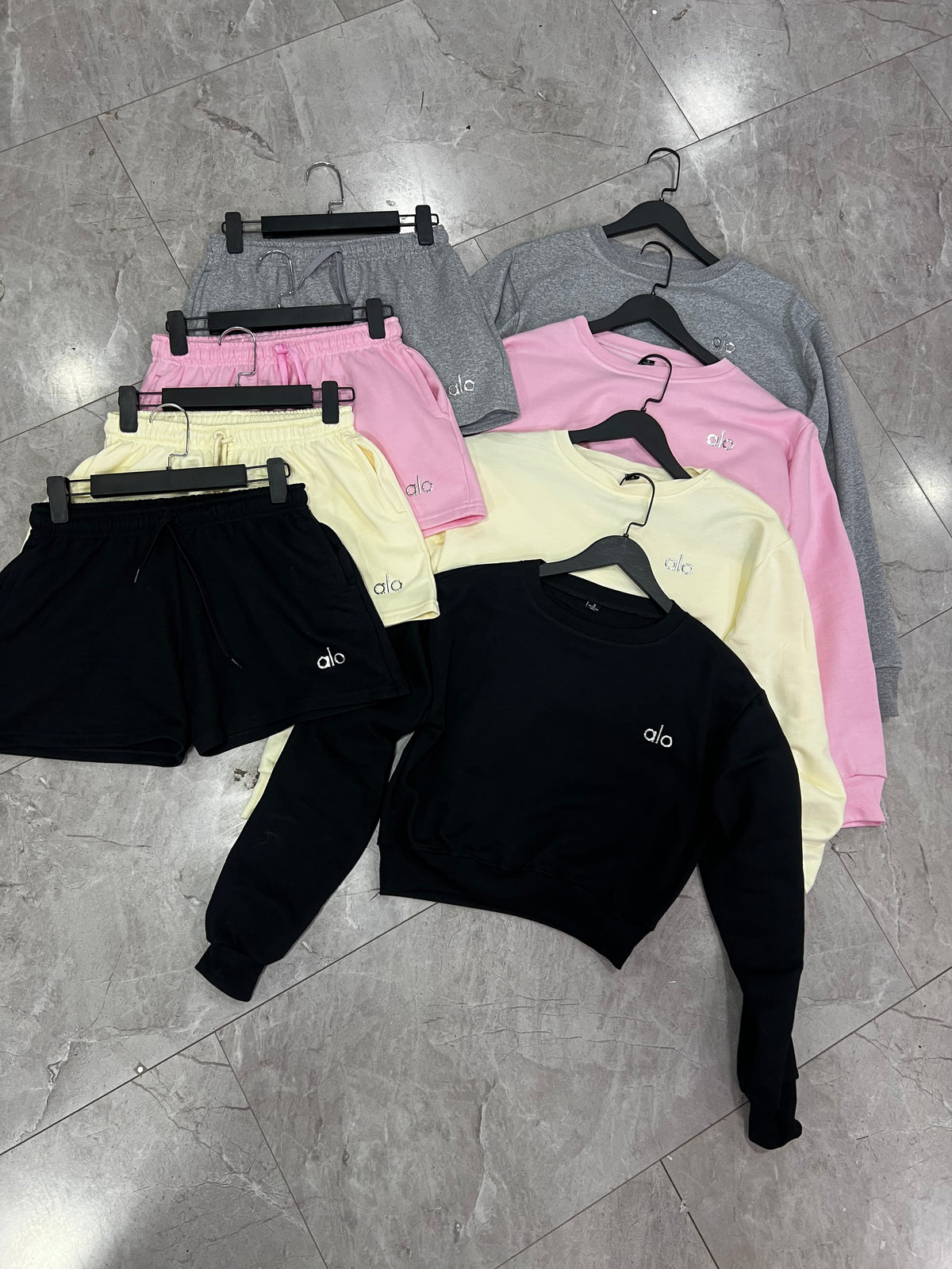 Conjunto Alogodon Short Alo