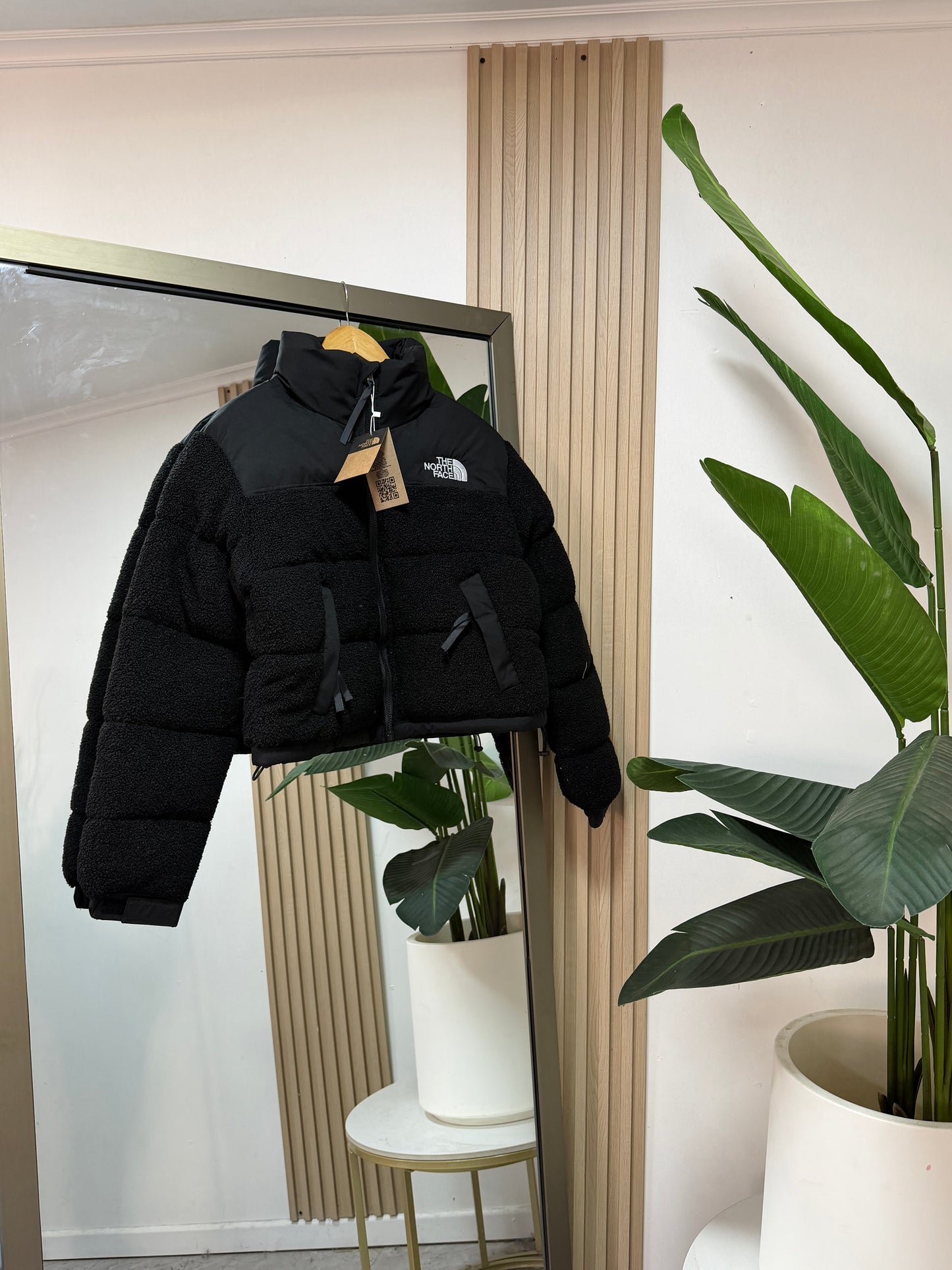 TNF CROP colors