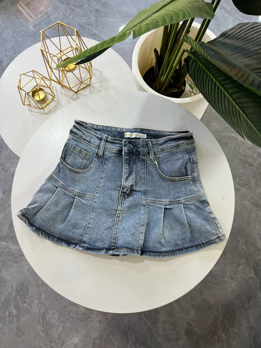 Falda short elasticada