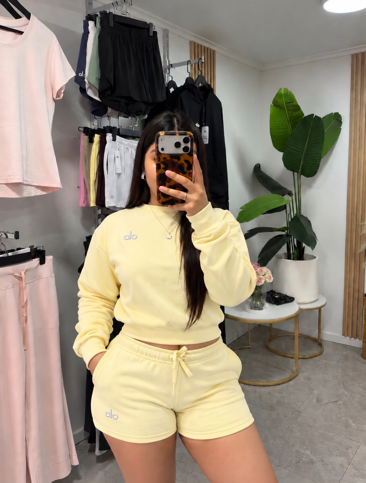 Conjunto Alogodon Short Alo