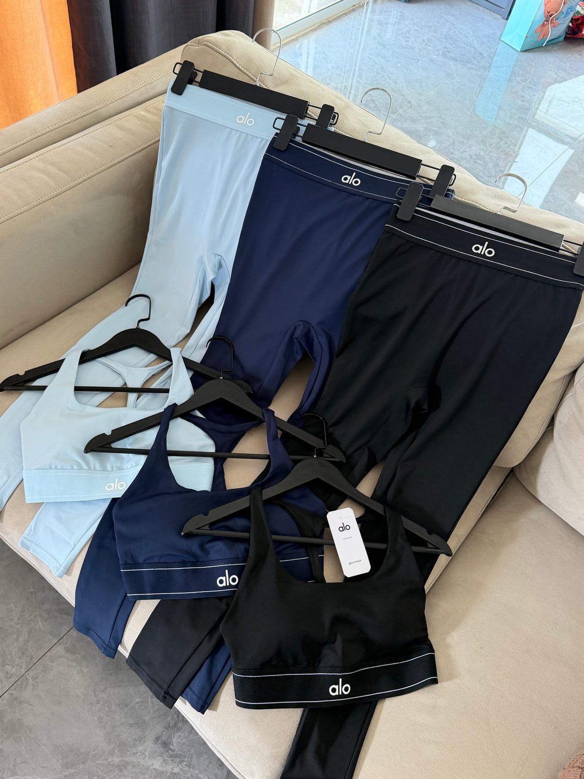 Conjunto  calza y peto